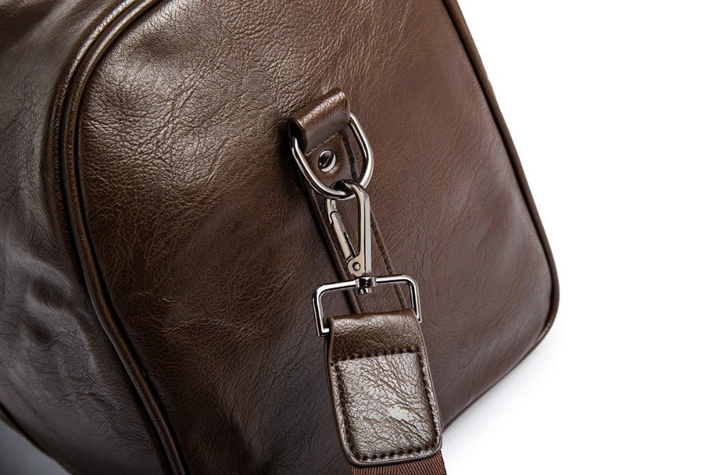 Stylish Leather Men’s Travel Bag – Perfect for Long and Short Trips