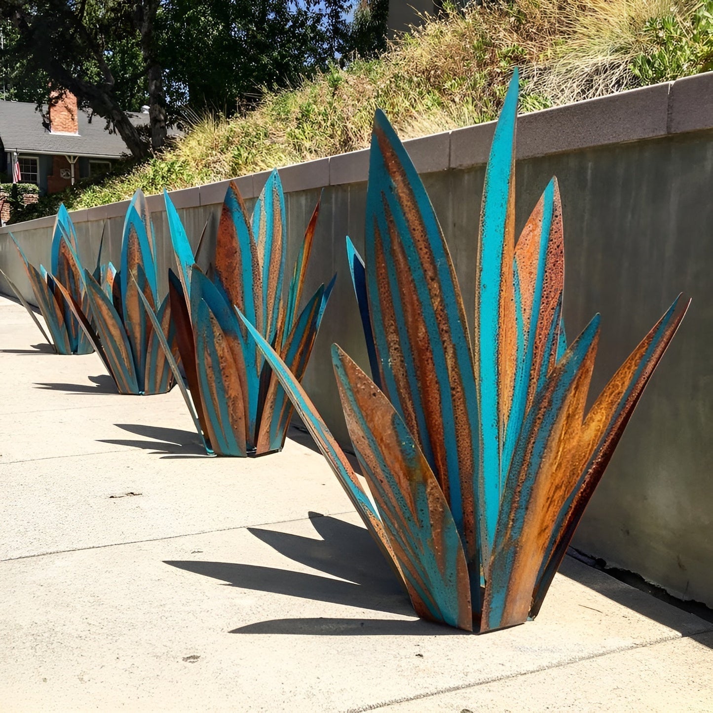 Eternal Agave – Handcrafted Rust-Proof Metal Garden Sculpture for Indoor & Outdoor Decor