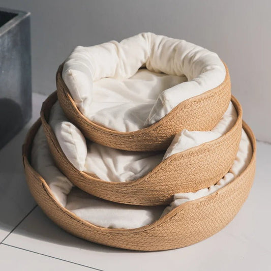 Bambora Luxury Pet Bed – Breathable Bamboo Basket for Cats & Small Dogs