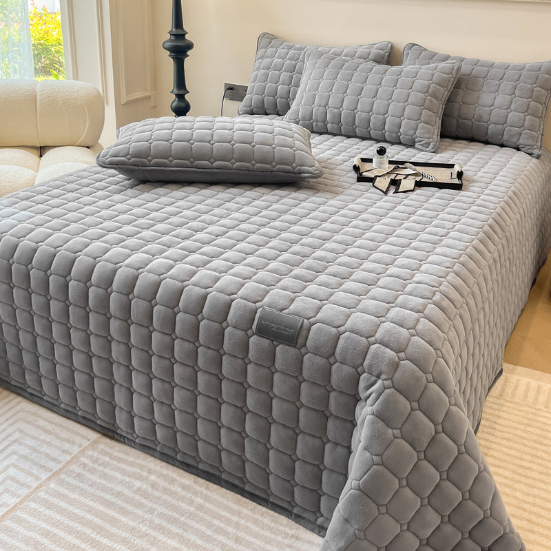 Modern Soft Throw Blanket with Square Texture – Stylish Fluffy Bed & Sofa Cover
