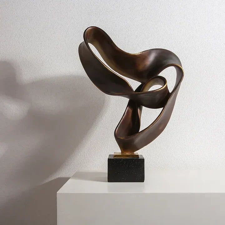 Vida Decorative Resin Sculpture – Modern Artistic Statement Piece for Home or Office