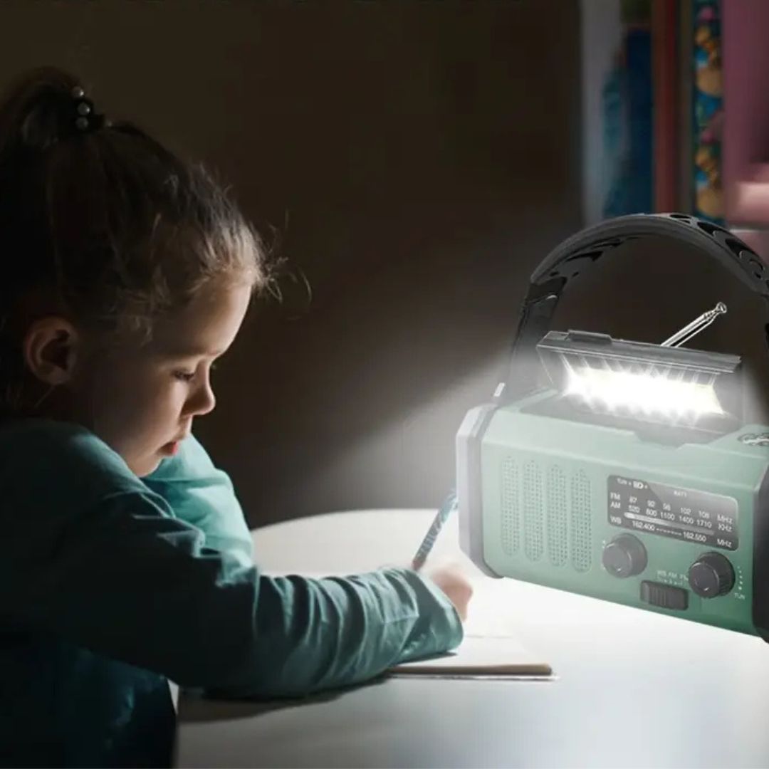 Solar Emergency Radio with Power Bank – Hand Crank & LED Torch for Camping and Outdoor Use