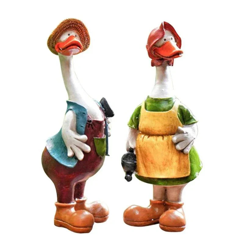 Hand-Painted Duck Couple Garden Ornaments – Elegant Resin Duck Statues for Outdoor & Indoor Decor