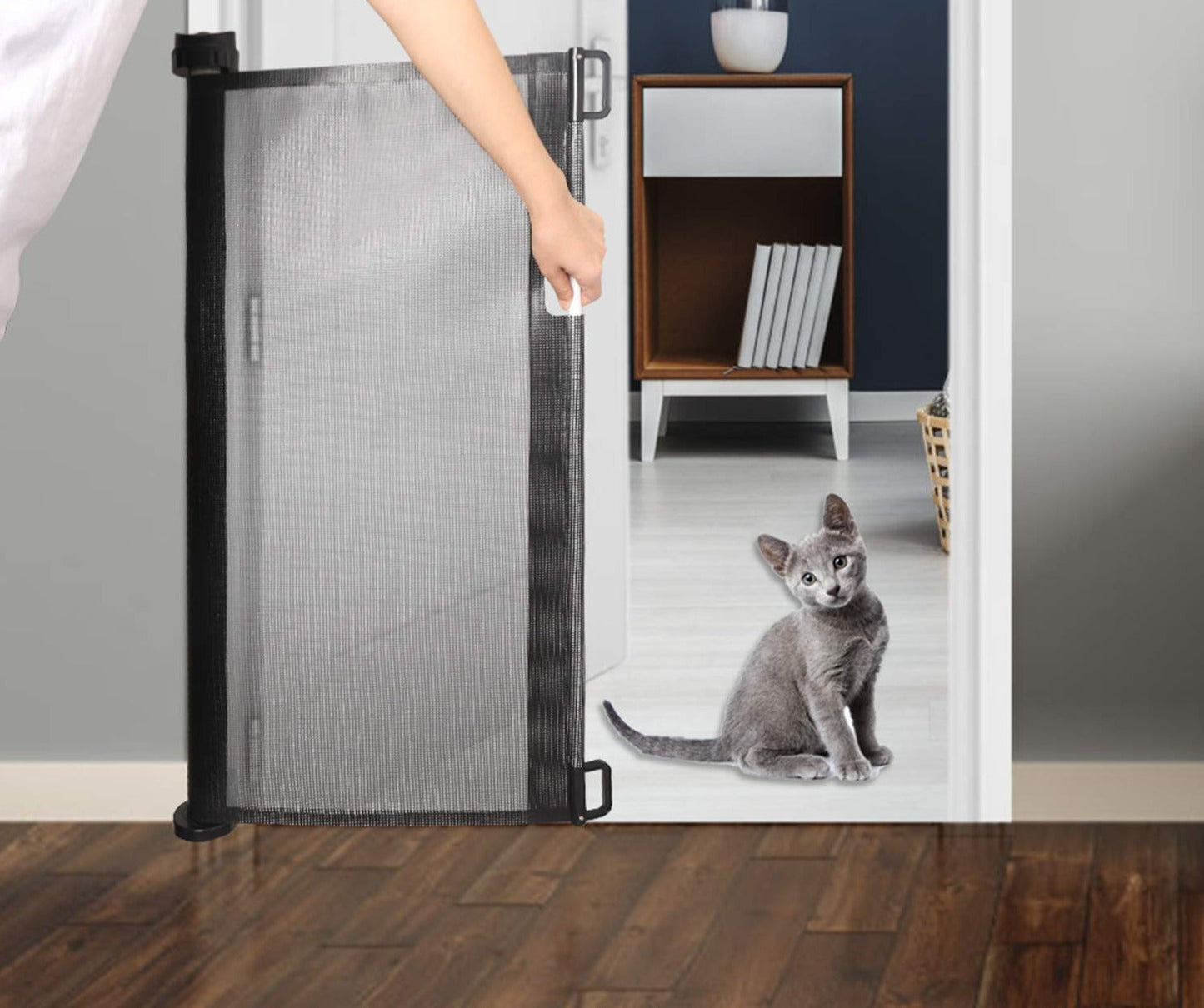SafeStretch – Retractable Safety Gate for Babies & Pets | Indoor & Outdoor Use