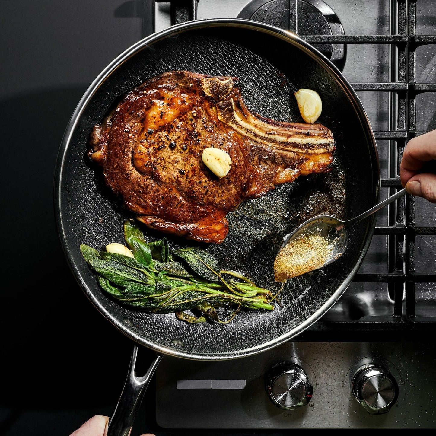 13-Piece HexClad Hybrid Cookware Set with Lids – Non-Stick, Stainless Steel & Cast Iron Fusion