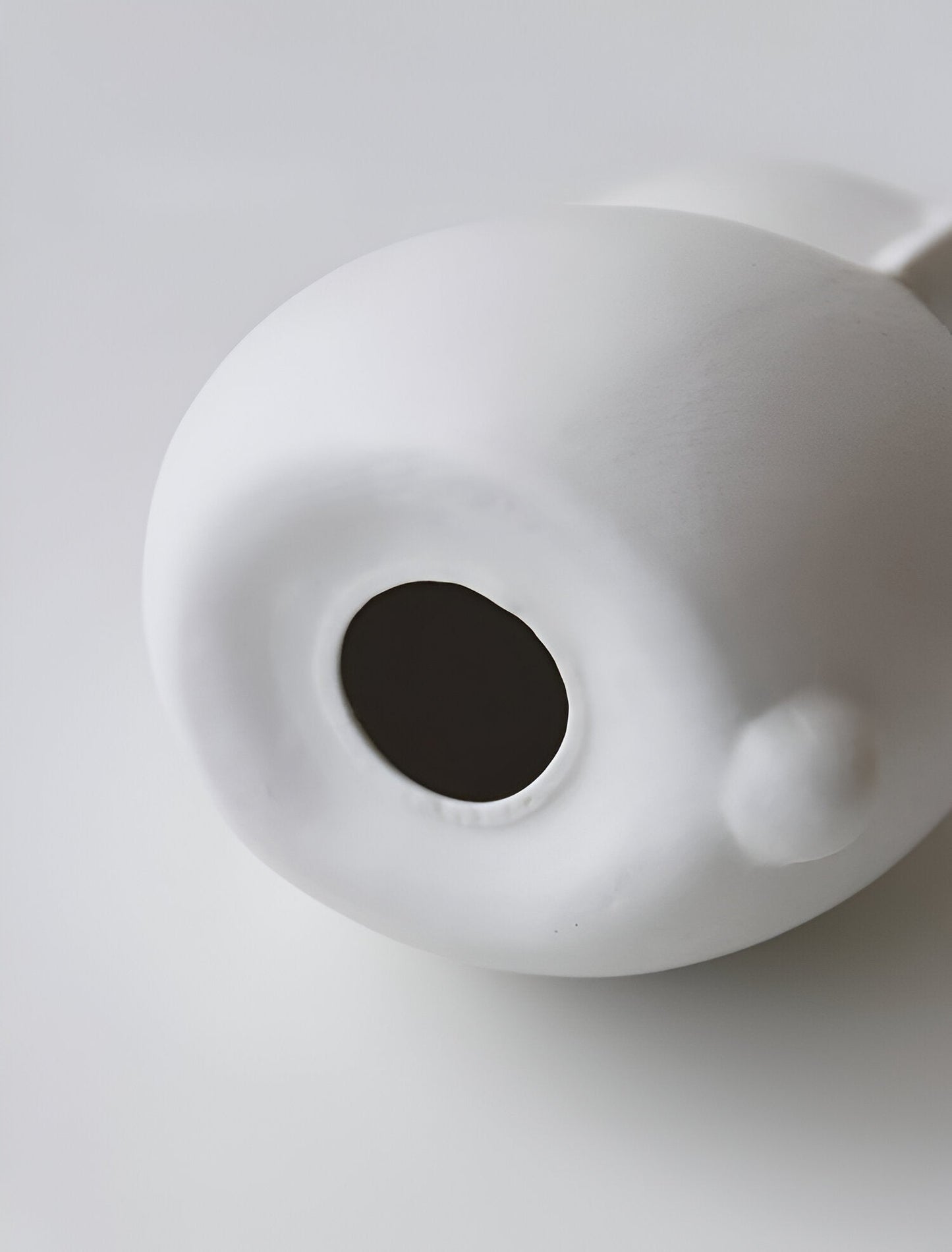 ConeyBliss Minimalist Ceramic Bunny – Elegant White Easter Rabbit Figurine Decor