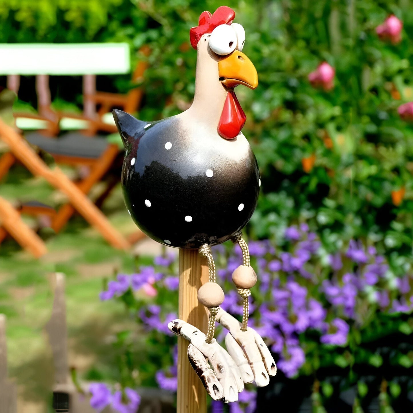 Whimsy Big-Eyed Rooster Garden Statue – Weatherproof Resin Chicken Ornament