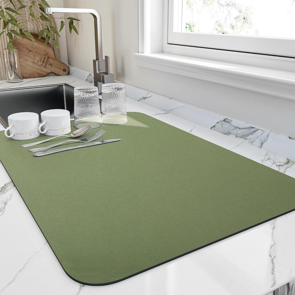 Quick-Dry Kitchen Draining Mat – Ultra Absorbent & Hygienic Diatomite Dish Mat