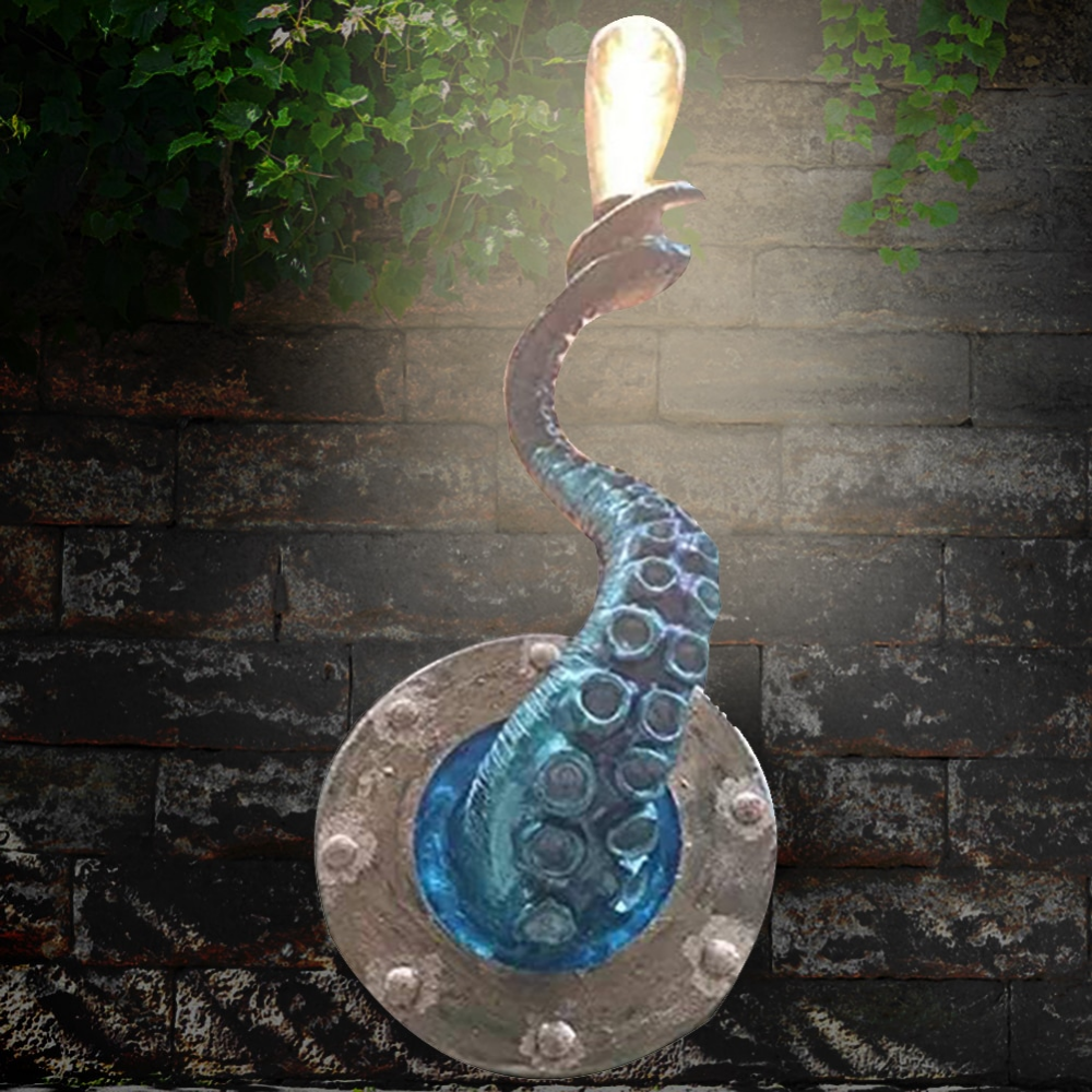 Krakenna – Sculptural Octopus Wall Light with Marine-Inspired Design