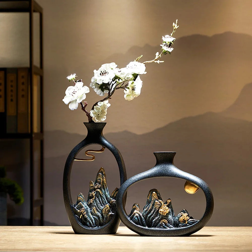 TranquilPeak – Artistic Ceramic Mountain Landscape Vase | Elegant Black Interior Decor