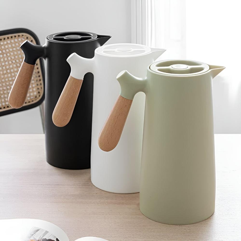 Thermora – Insulated Carafe with Wooden Handle | Stylish Vacuum Flask for Hot & Cold Drinks