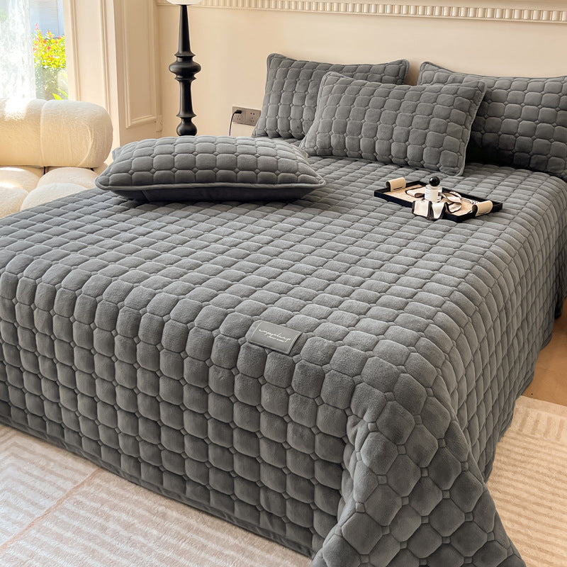 Modern Soft Throw Blanket with Square Texture – Stylish Fluffy Bed & Sofa Cover