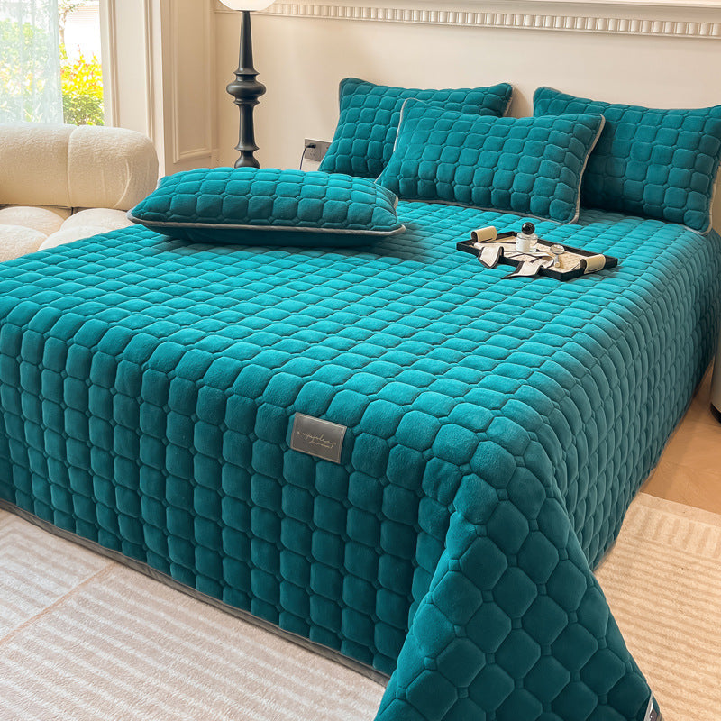 Modern Soft Throw Blanket with Square Texture – Stylish Fluffy Bed & Sofa Cover