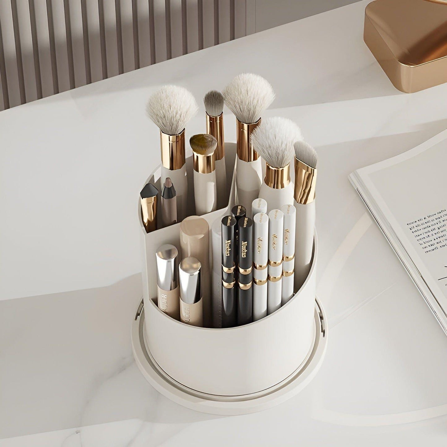 Beauty SpinMate – 360° Rotating Makeup Brush Holder & Cosmetic Organiser with Dustproof Lid