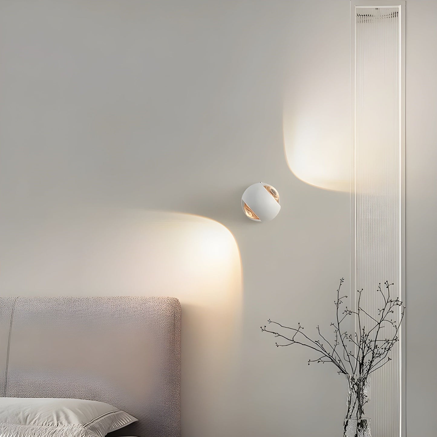 ModernEdge Light – Contemporary 360° Rotating Indoor Wall Light