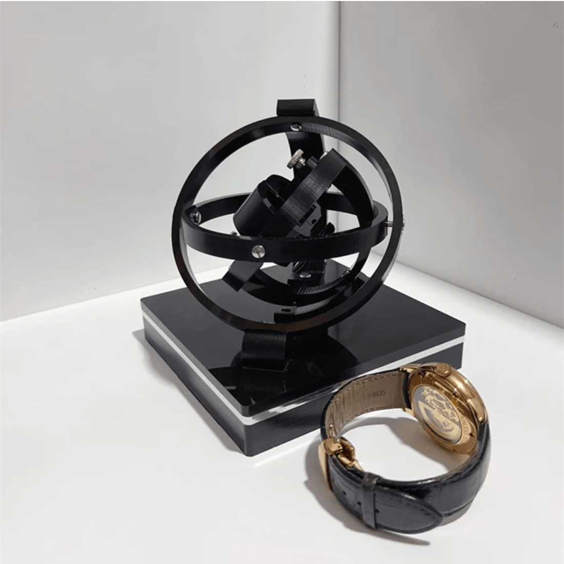 Luxury Automatic Watch Winder Display Box – Keeps Watches Wound & Elevates Interior Style