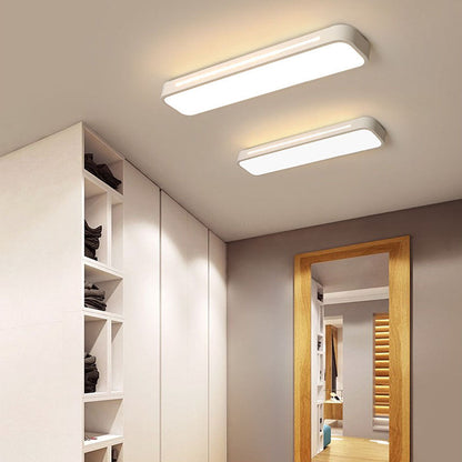 GlowRond – Modern LED Ceiling Light for Hallways, Entrances & Staircases | Energy Efficient & Stylish Design