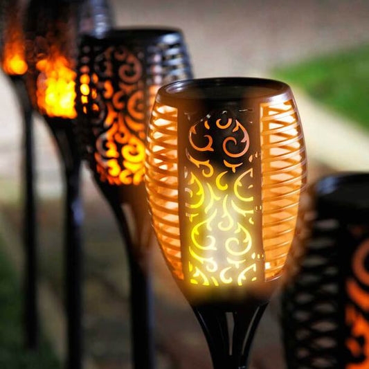 SolarFlare – Outdoor Solar Torch with Realistic Flickering Flame & Weatherproof Design
