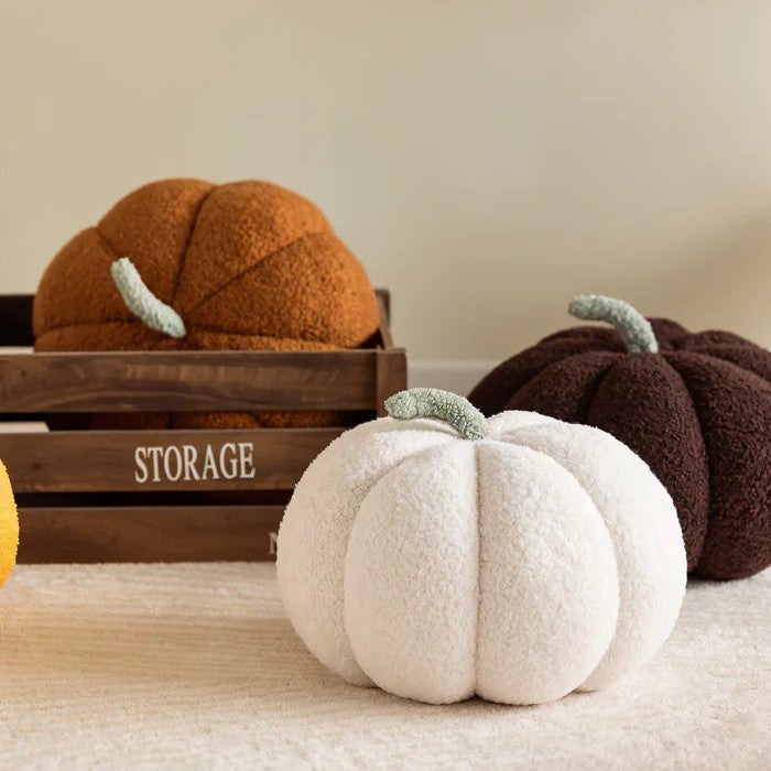 Plush Textured Pumpkin Cushion – Soft Decorative Pillow for Cozy Interiors