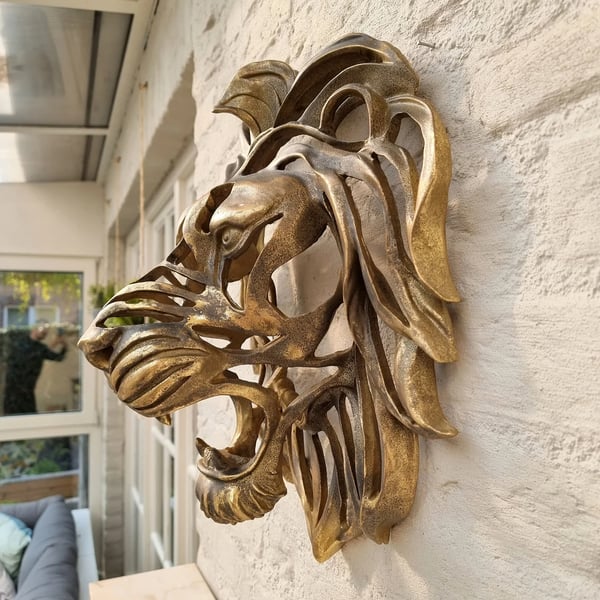 Metal Lion Head Wall Art – Bold & Elegant Metal Wall Décor for Indoors and Outdoors
