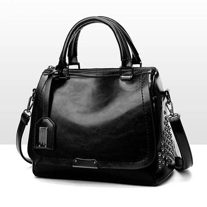 Elegant Soft Leather Shoulder Bag for Women – Versatile Everyday Handbag