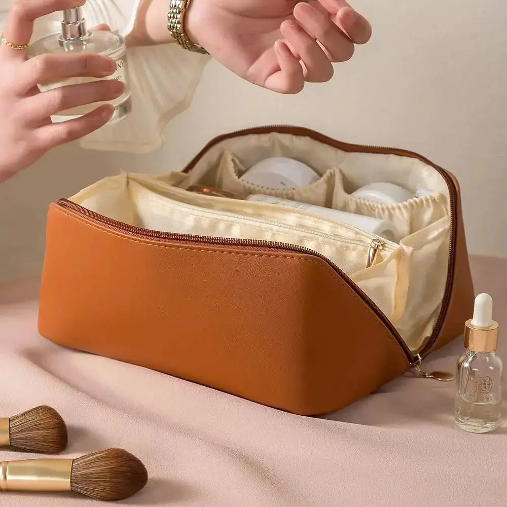 Luxury Makeup and Toiletry Bag – Travel Cosmetic Organiser with Multiple Compartments