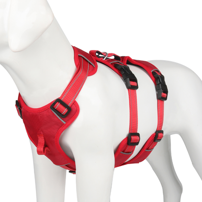 GripGuard Reflective No-Pull Dog Harness – Escape-Proof and Adjustable for Safe Walks