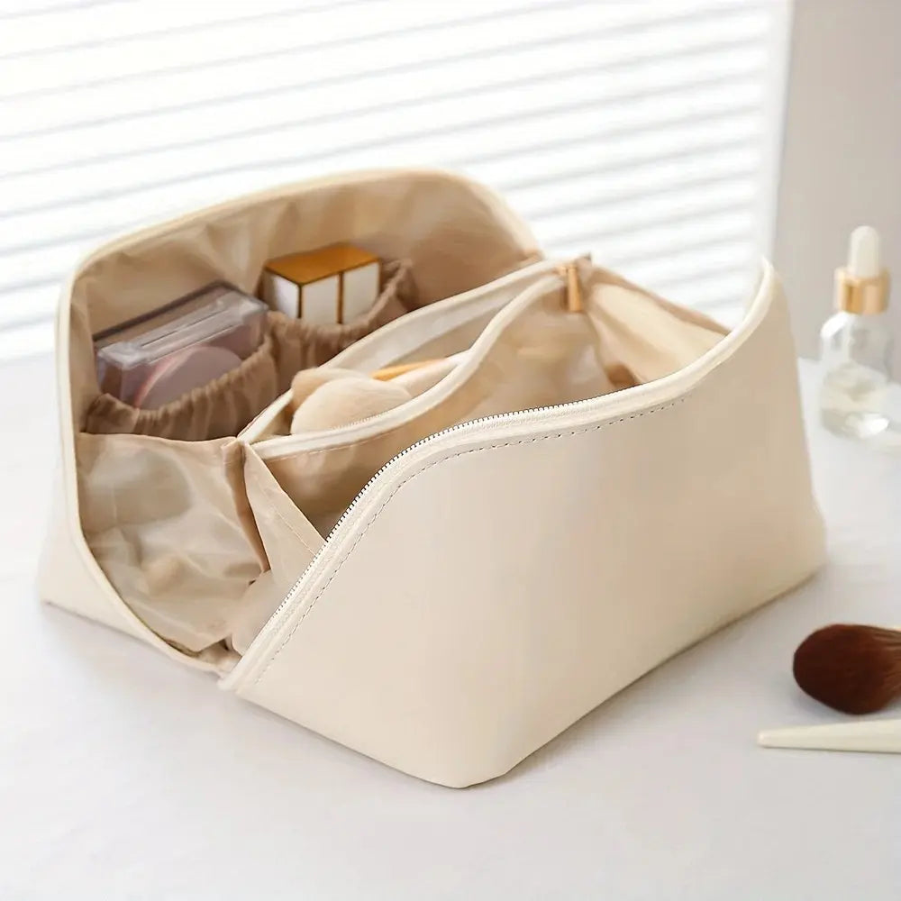 Luxury Makeup and Toiletry Bag – Travel Cosmetic Organiser with Multiple Compartments