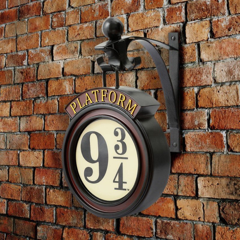 PlatformGlow | Platform 9¾ Wall Light – Magical Battery-Powered Lamp for Harry Potter Fans