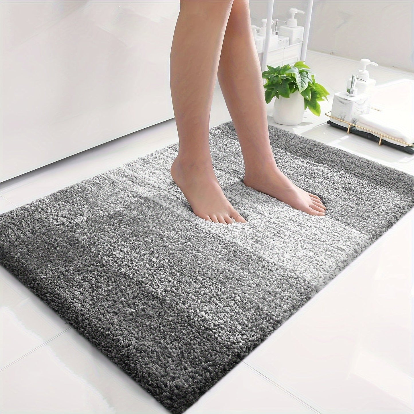 Luxury Microfibre Bath Mat – Ultra Soft, Non-Slip & Washable Comfort for Bathroom Floors