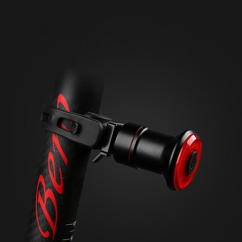 Smart Bike Tail Light – Ultra-Intelligent Brake Light with USB Rechargeable Battery & Waterproof Design