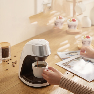 CaféNest – Modern Fully Automatic Compact Coffee Maker for Home & Office