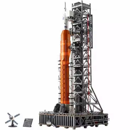 Build, Explore & Display – The Ultimate NASA Artemis Space Launch System Model Kit