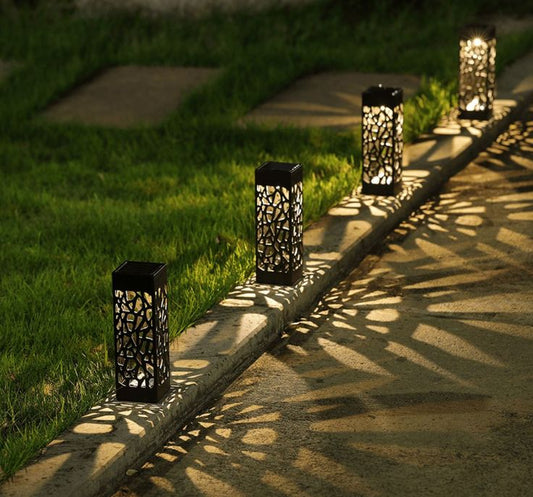 Wireless Solar Garden Light Post – Outdoor LED Pathway Lighting with Auto Sensor (Waterproof & Eco-Friendly)