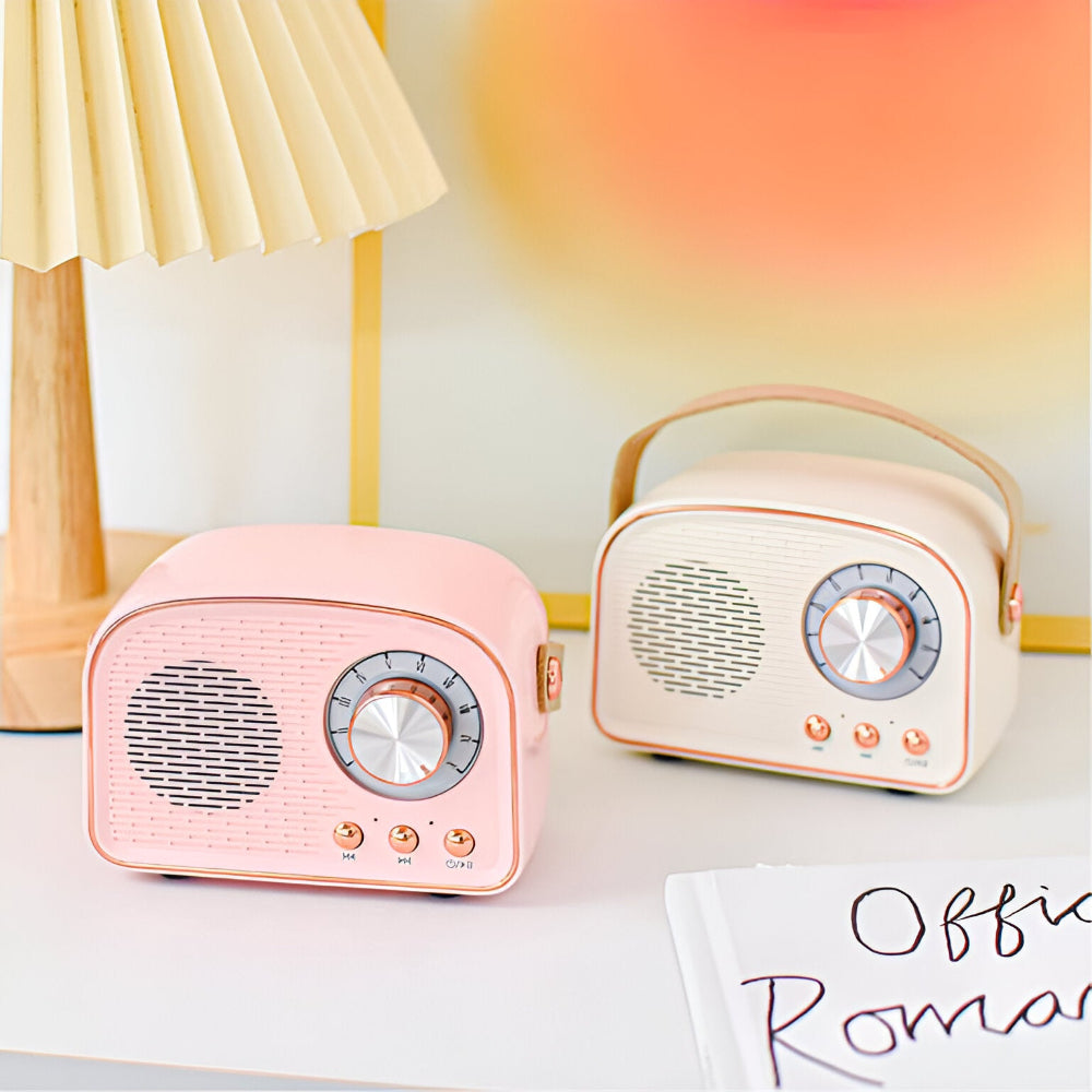 Classic Retro Bluetooth Speaker – Stylish Wireless Sound System with Vintage Radio Design