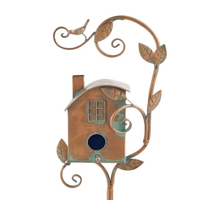 Metal Garden Birdhouse Stake – Decorative Outdoor Bird House with Rustic Charm