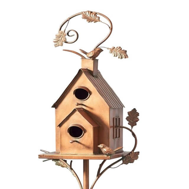 Metal Garden Birdhouse Stake – Decorative Outdoor Bird House with Rustic Charm
