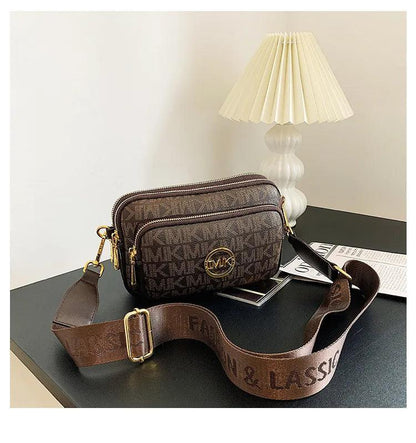 Eleganza Shoulder Bag – Modern Crossbody Handbag with Stylish Allure and Functional Design