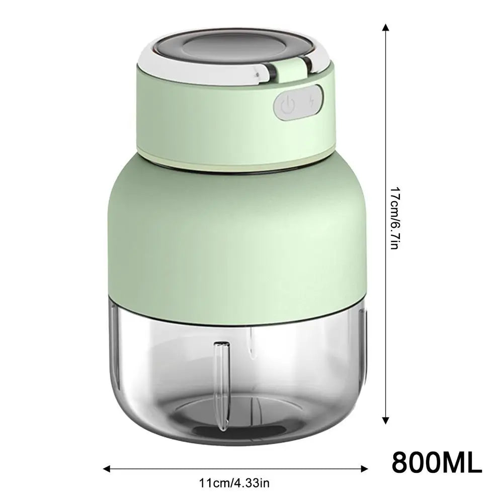 FreshBlend – Wireless Portable Juicer & Smoothie Maker
