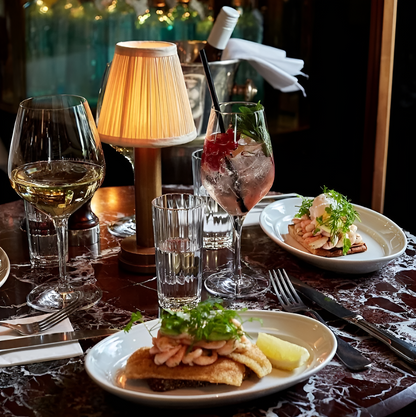 Vintage Flare – Dimmable Aluminium Table Lamp with Fabric Shade | Portable LED Lighting