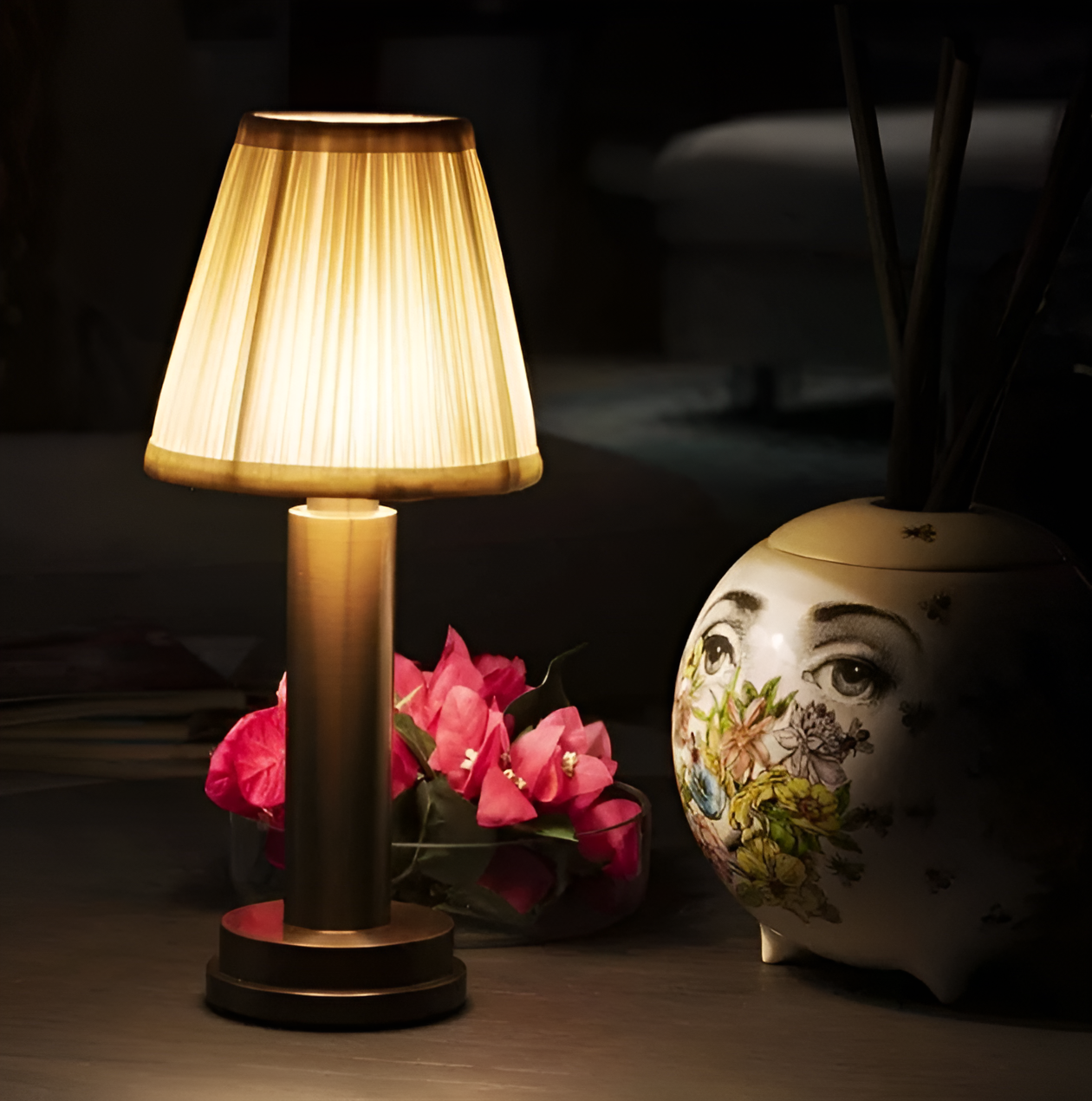 Vintage Flare – Dimmable Aluminium Table Lamp with Fabric Shade | Portable LED Lighting
