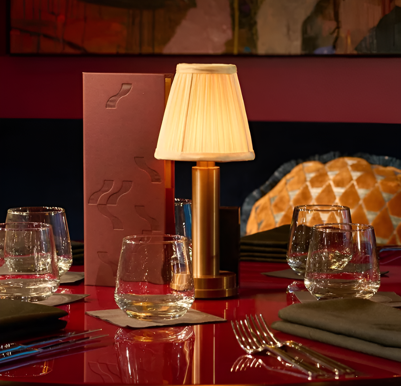 Vintage Flare – Dimmable Aluminium Table Lamp with Fabric Shade | Portable LED Lighting