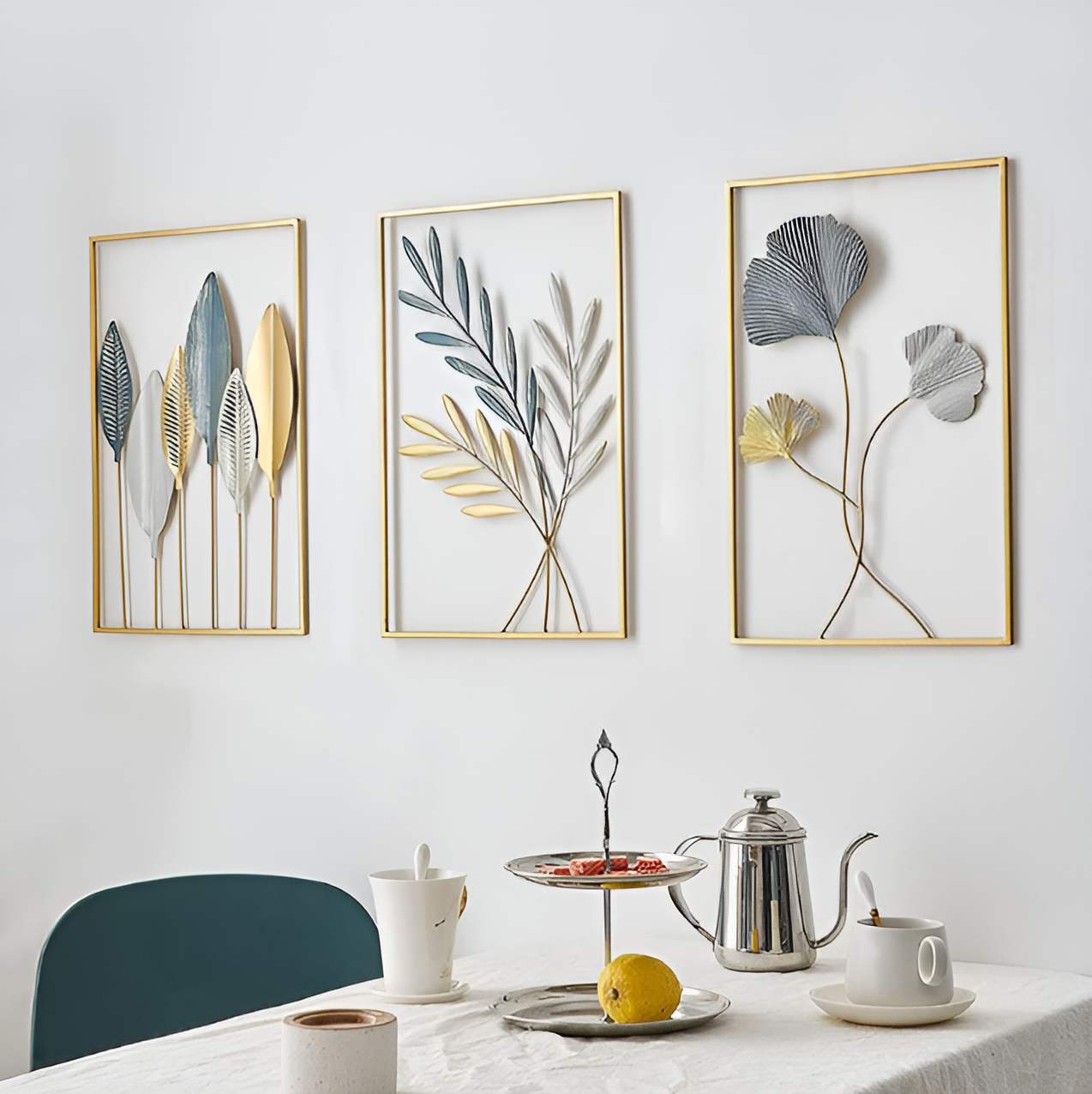 Leafy Luxe – Nordic-Inspired Metal Leaf Wall Art for Modern Interiors