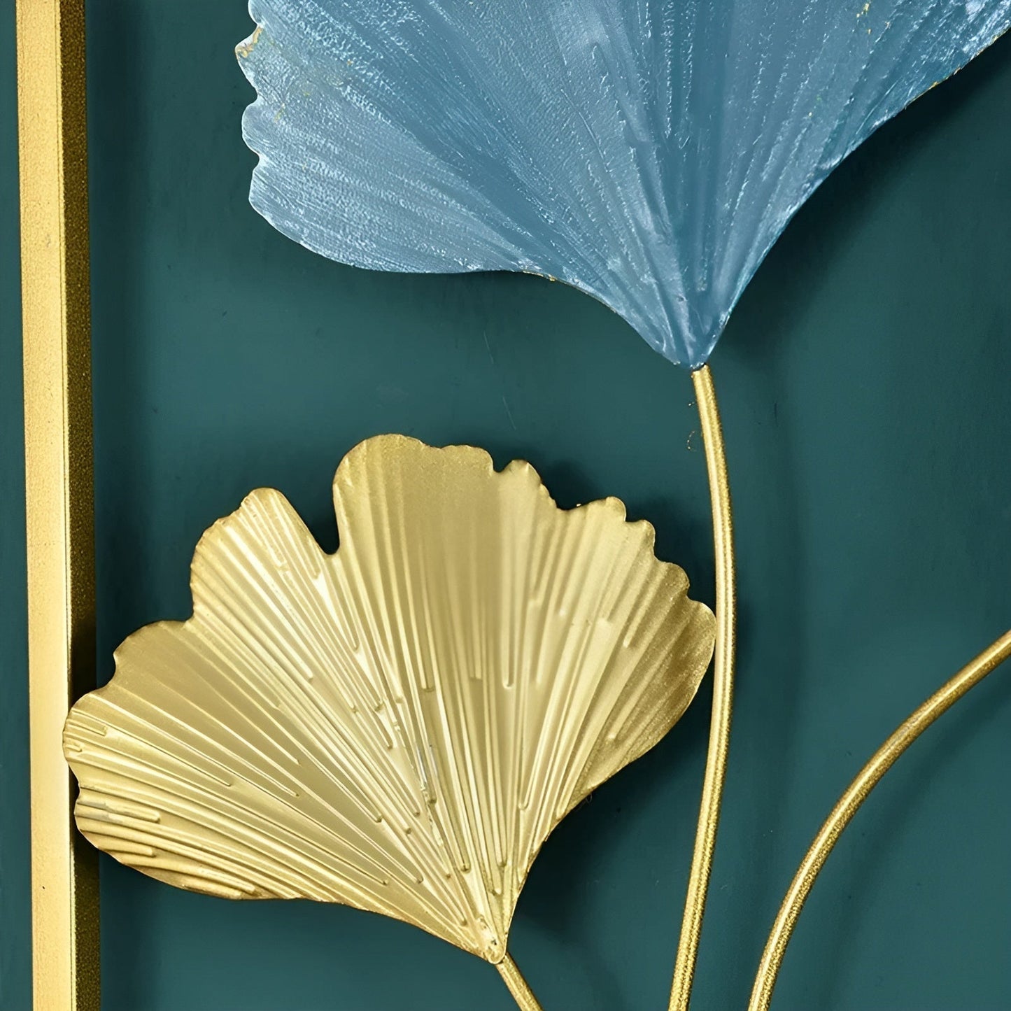 Leafy Luxe – Nordic-Inspired Metal Leaf Wall Art for Modern Interiors