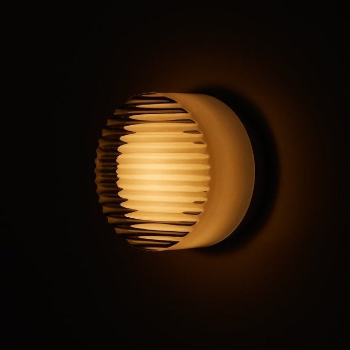 Lumera – Modern Indoor & Outdoor Wall Light for Elegant Ambience
