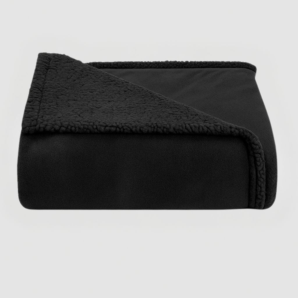 LoveGuard – Waterproof Couples Blanket | Ultra-Soft Sherpa Comfort & Spill-Proof Protection