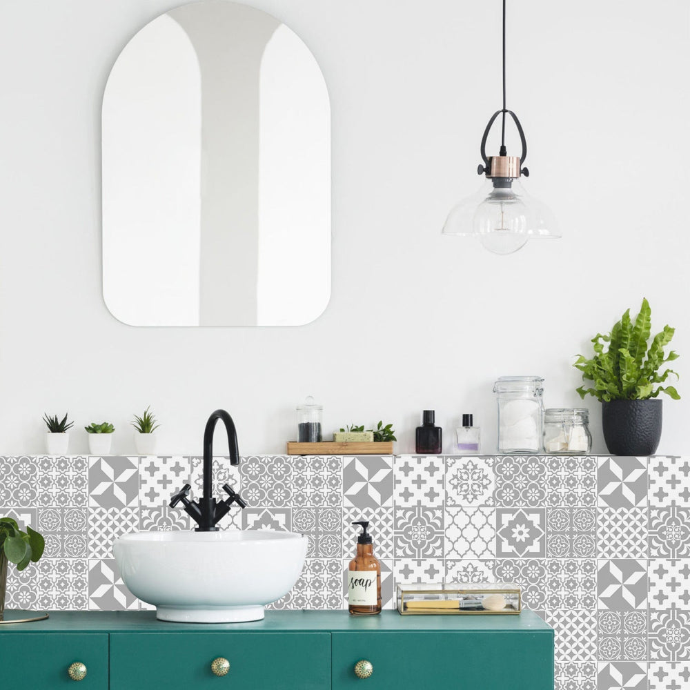 Mandaluxe – 24-Piece European Mandala Tile Set | Peel & Stick Decorative Vinyl Tiles