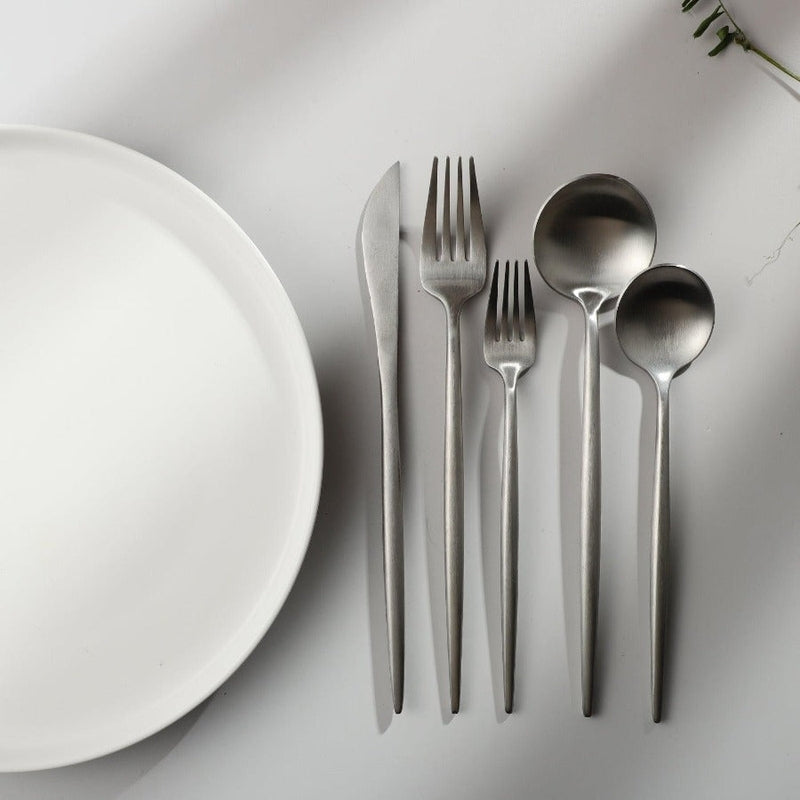 Minimalist Flatware Set – 20-Piece Titanium-Coated Stainless Steel Cutlery | Modern Matte Finish for Elegant Dining