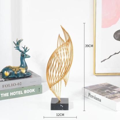 Curvique | Modern Metal Abstract Wavy Ornament – Gold Sculpture for Home & Office Decor