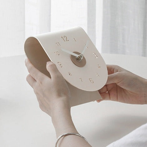 SilentoChrono Silent Desk Clock – Minimalist Modern Design for Study Rooms & Offices